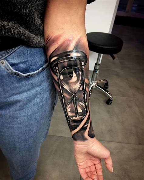 101 Amazing Hourglass Tattoo Designs That Will Blow Your Mind