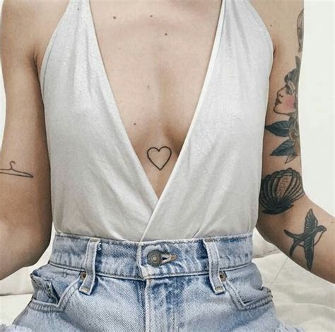 11 Of The Most Beautiful Underboob Tattoo Ideas For Women Artofit