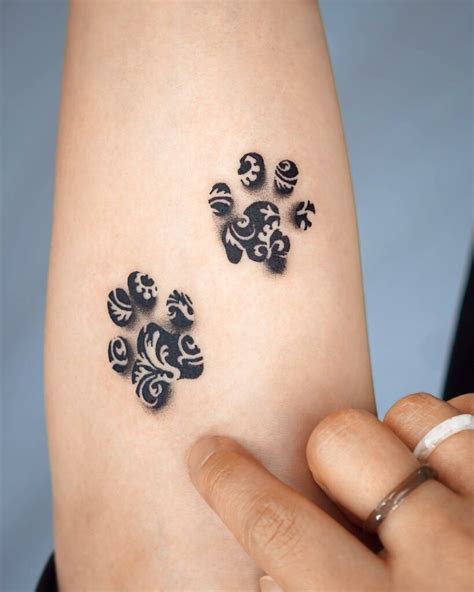 15 Of The Most Creative Dog Paw Print Tattoos Every D Vrogue Co