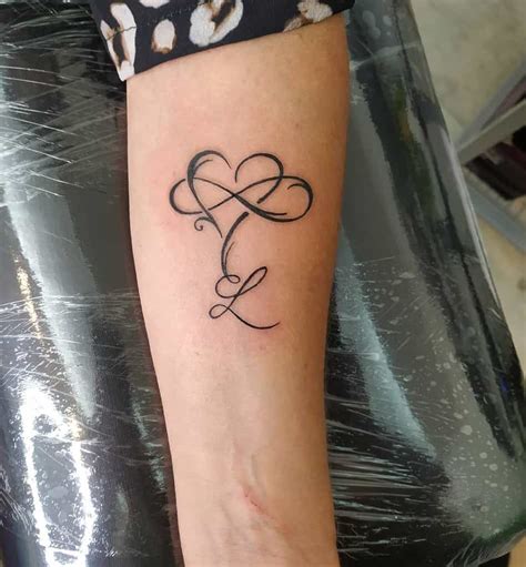 16 Best Infinity Heart Tattoo Design Ideas 2021 Updated Heart
