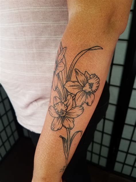 16 Daffodil Birth Flower Tattoo For A Perfect Finish