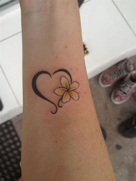 20 Attractive Heart Tattoo Designs On Wrist