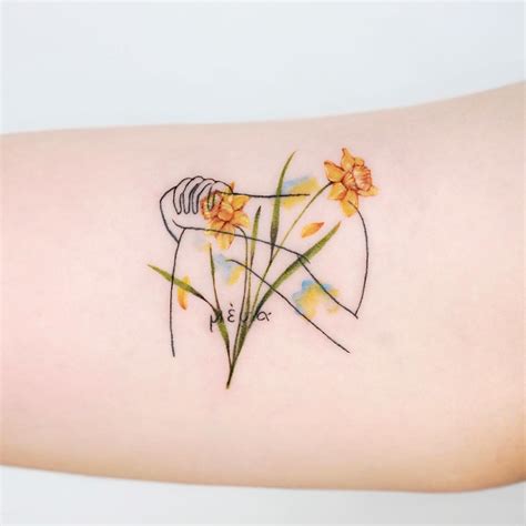 20 Daffodil March Birth Flower Tattoo Design Ideas