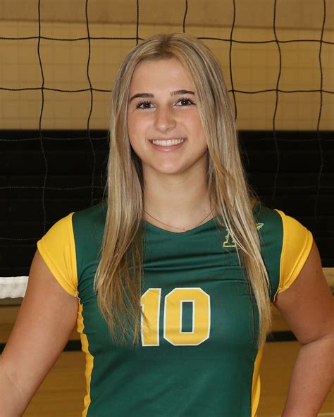 2022 Class 4A Volleyball First Team Photo Gallery Pennsylvania Big 5