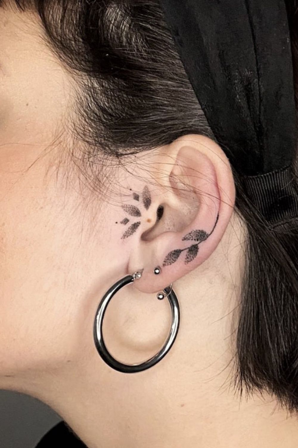 21 Cute And Cool Small Ear Tattoos For Women In 2021