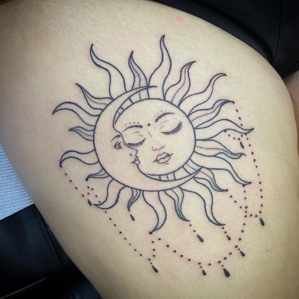 25 Gorgeous Sun And Moon Tattoo Designs Suitable For Anyone 25 Gorgeous Sun And Moon Tattoo Designs Suitable For Anyone