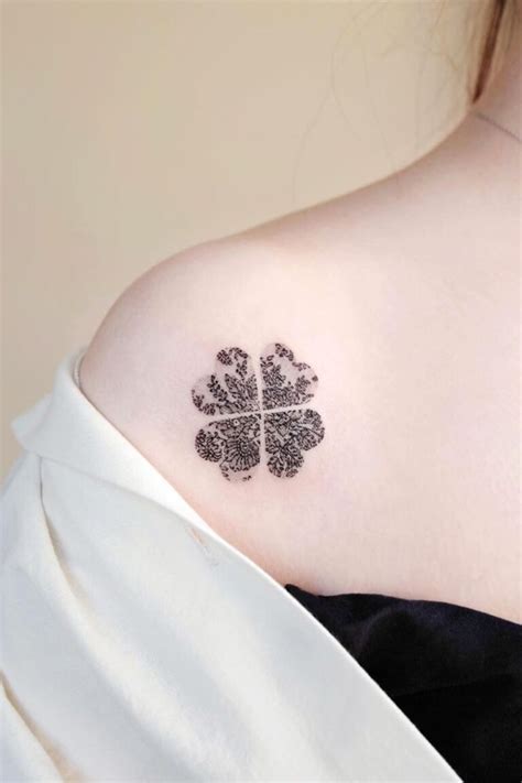 28 Four Leaf Clover Tattoo Meaning And Ideas Balcony Garden Web