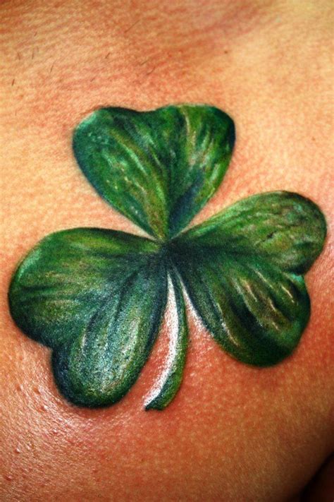 3 Leaf Clover Tattoo: Meaning & Design Ideas