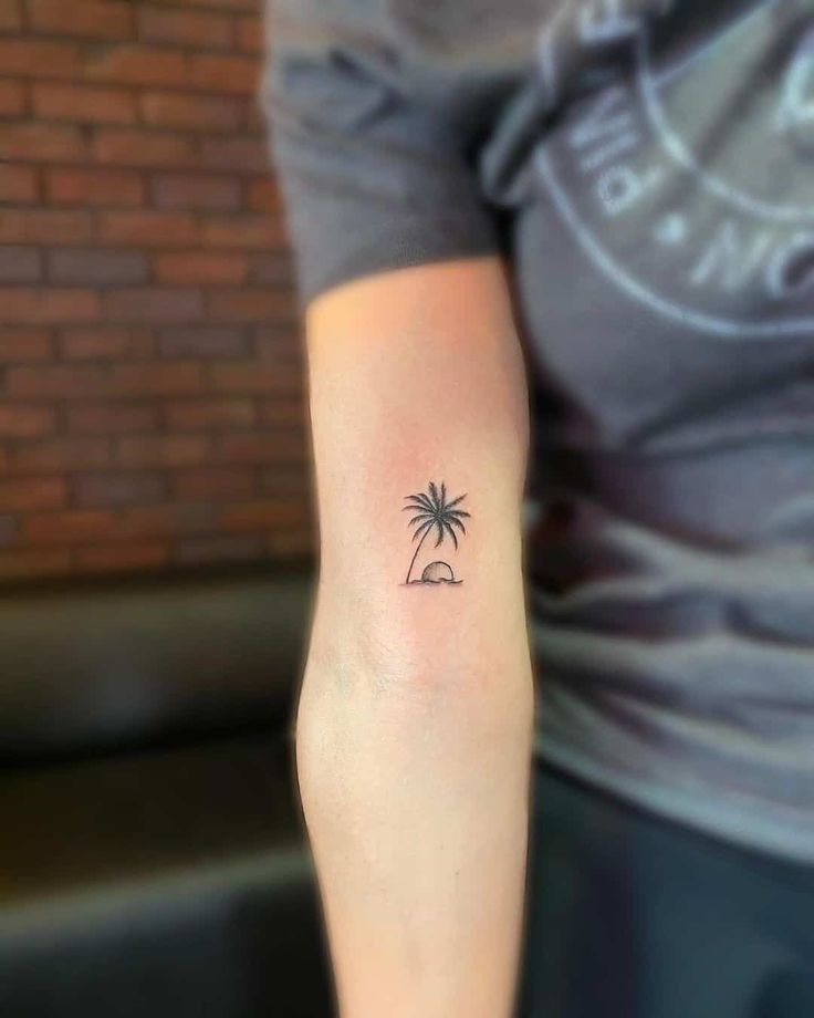 40 Best Tropical Palm Tree Tattoos The Inked Trip To Sun Paradise Beach Tattoo Palm Tattoos