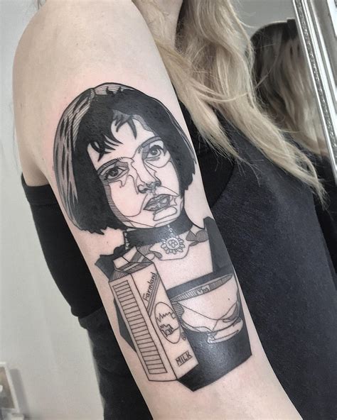 40 Bold Illustrations Blackwork Tattoos