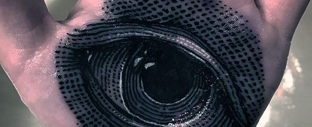 40 Unique Hand Tattoos For Men Manly Ink Design Ideas