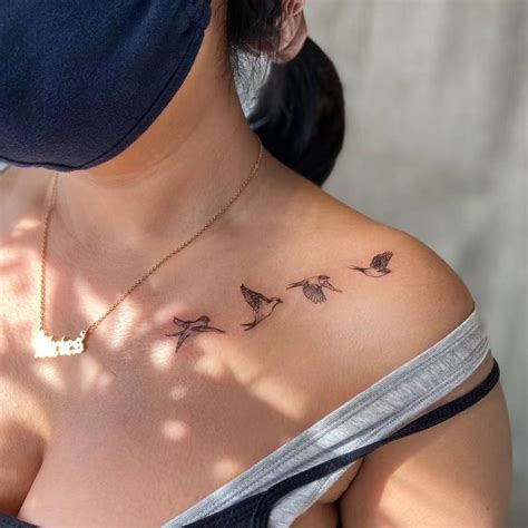 49 Eye Catching Collarbone Tattoo Ideas Collar Bone Tattoo Bone