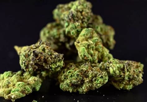 5 Best Cannabis Strains With Psychedelic Effects Top Picks