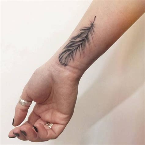 50 Beautiful Feather Tattoo Designs Tattooadore