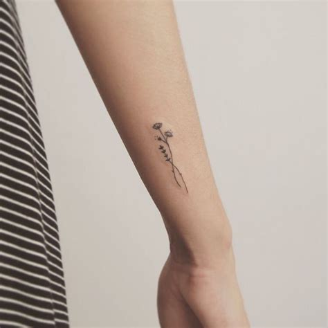 50 Small And Delicate Floral Tattoo Ideas Side Wrist Tattoos