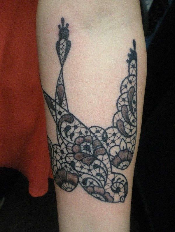 55 Delicate Lace Tattoo Designs For Every Kind Of Girl Lace Tattoo