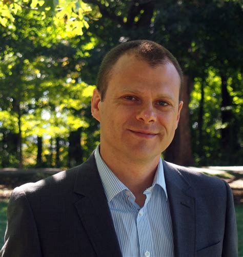 Arkady Khoutorsky Wins A 2023 Can New Investigator Award For Pioneering
