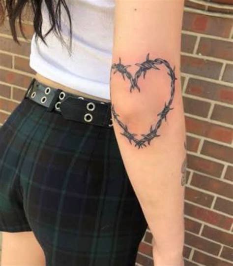 Barbed Wire Heart Tattoo Barbed Wire Tattoos Metal Tattoo
