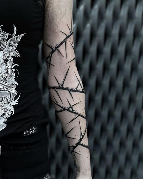 Barbed Wire Tattoo Meanings And 60 Awesome Ideas Artofit