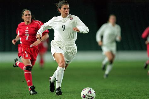 Best Female Athletes Of All Time