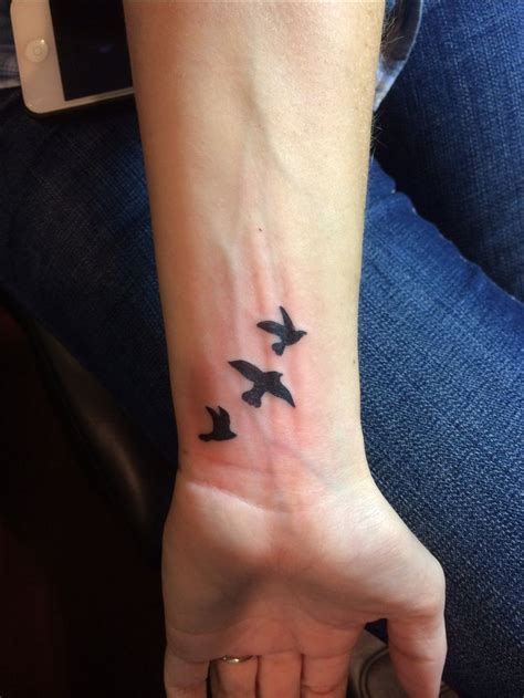 Bird Wrist Tattoos Designs Ideas And Meaning Tattoos For You Bird Wrist Tattoos Designs Ideas And Meaning Tattoos For You
