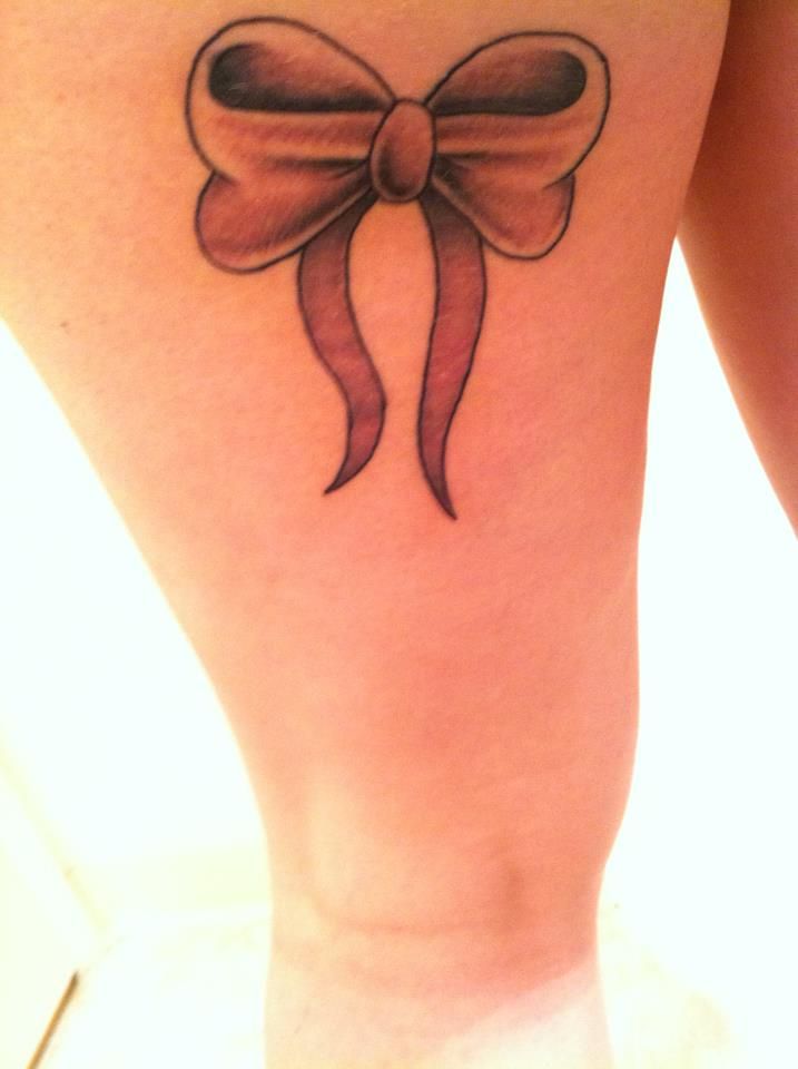 Bow Tattoos Behind Legs