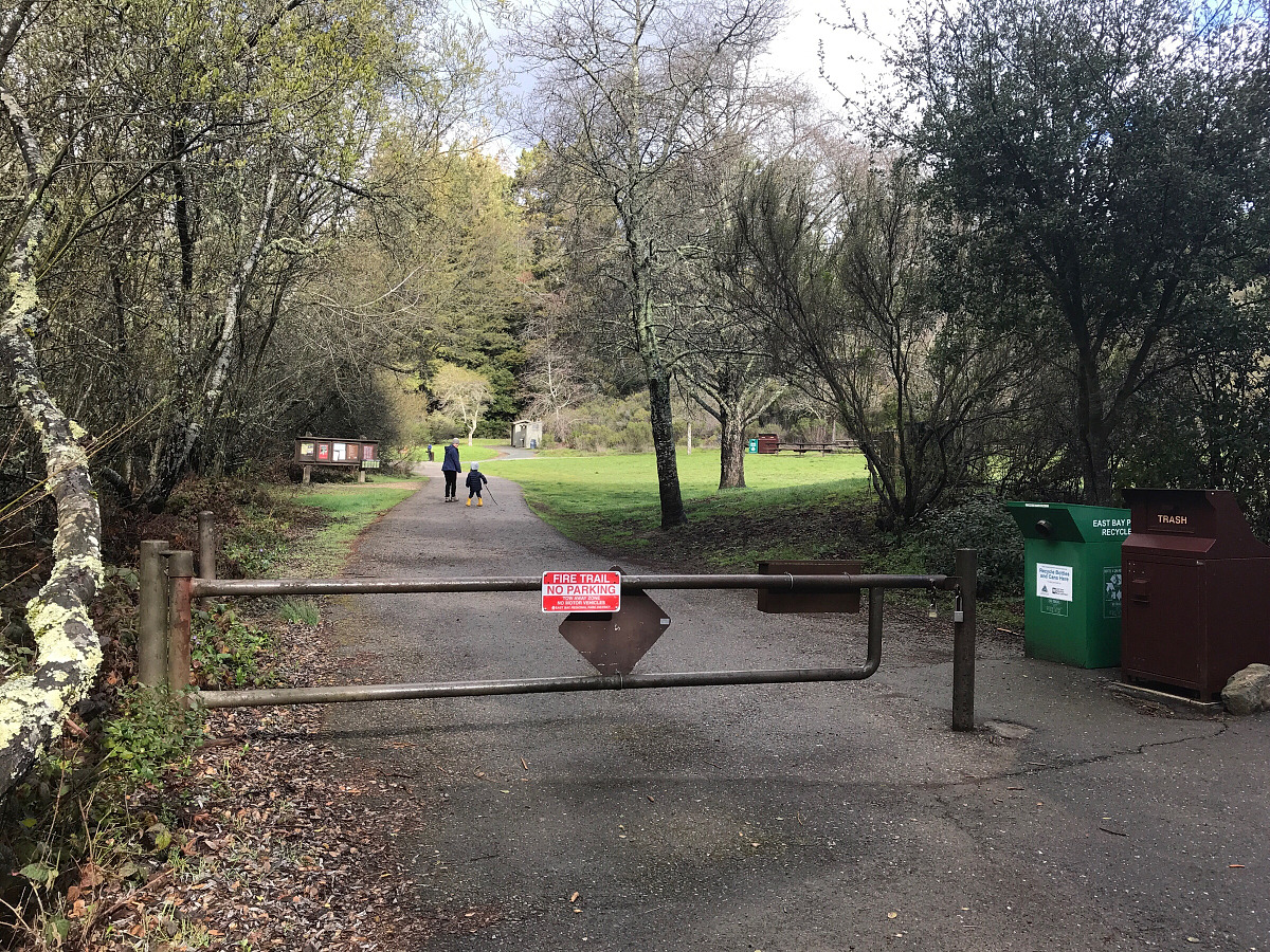 Canyon Meadow Staging Area: Your Adventure Starts Here