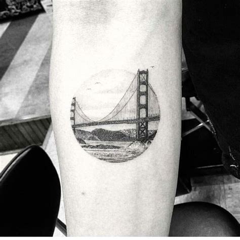 Circular Golden Gate Bridge Tattoo Tatuagens De C Rculo Tatuagem De