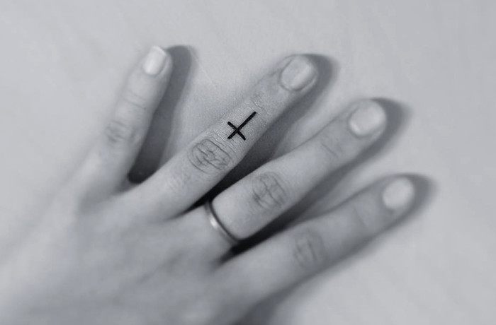 Cross Tattoo On Finger Designs Ideas And Meaning Tattoos For You