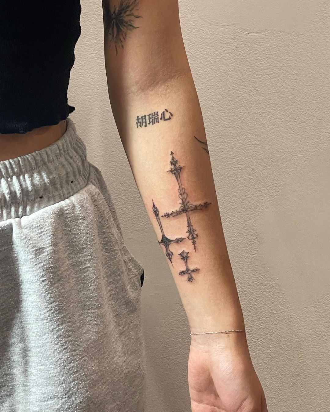 Unique Cross Tattoo Ideas for Women