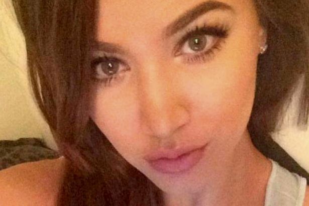 Curvy Of Model Pamelia J Goes Viral Over Rare Medical Condition Page