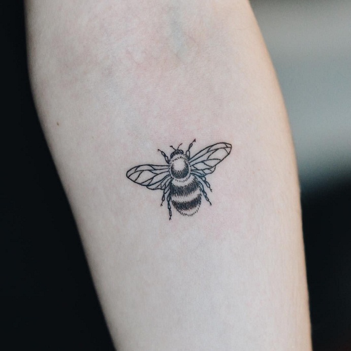 Adorable Bumble Bee Tattoo Ideas: Buzz-Worthy Ink Inspiration