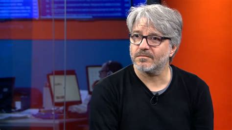 D A Del Escritor En Remeras Rockeras Radio Nacional