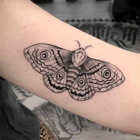 Death Moth Tattoo Design Ideas With Meanings My Blog