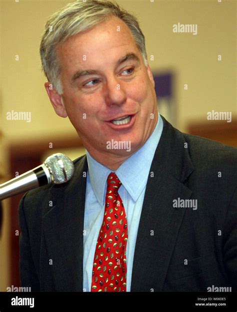 Democratic Presidential Candidate Howard Dean Speaks To A Crowd Of Democratic Presidential Candidate Howard Dean Speaks To A Crowd Of