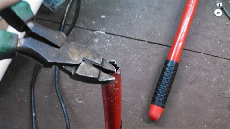 Diy Broom Handle Fix 4 Steps Instructables