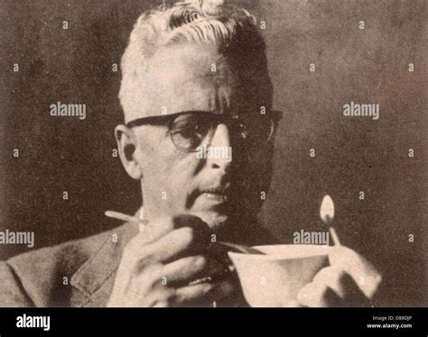 Donald Menzel Hi Res Stock Photography And Images Alamy Donald Menzel Hi Res Stock Photography And Images Alamy