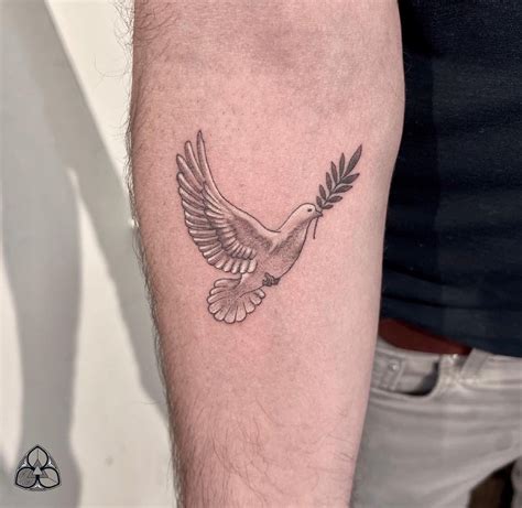 50+ Dove Tattoo Ideas for Men: Symbolism & Designs  
Dove Tattoos for Men: Peaceful & Powerful Designs  
Men’s Dove Tattoos: Meaningful & Stylish Ideas  
Dove Tattoo Inspiration for Men: Trends & Tips  
Masculine Dove Tattoos: Creative & Symbolic Designs