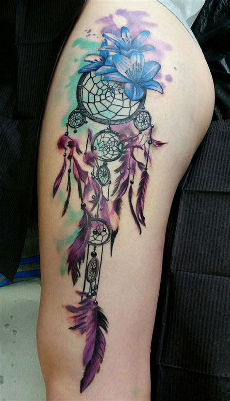 Dream Catcher Tattoo On Thigh: Stunning Design Ideas