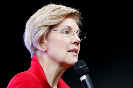 Elizabeth Warren S Political Path Faces Roadblocks Boston Herald