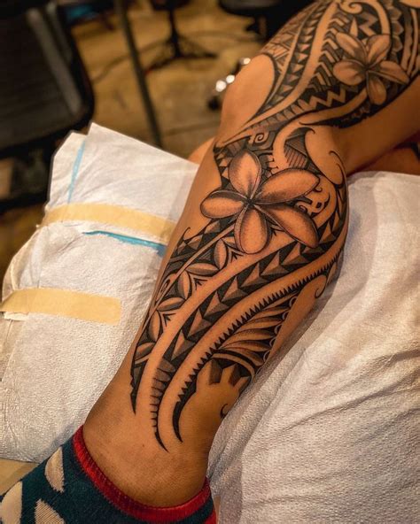 Hawaiian Leg Tattoos For Men