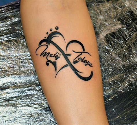 Infinity Tattoo Ideas: Personalize With Names