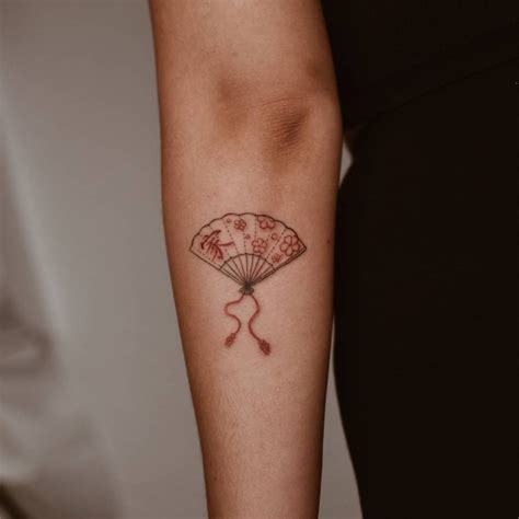 Japanese Hand Fan Tattoo Subtle And Stylish Japanese Hand Fan Tattoo Subtle And Stylish