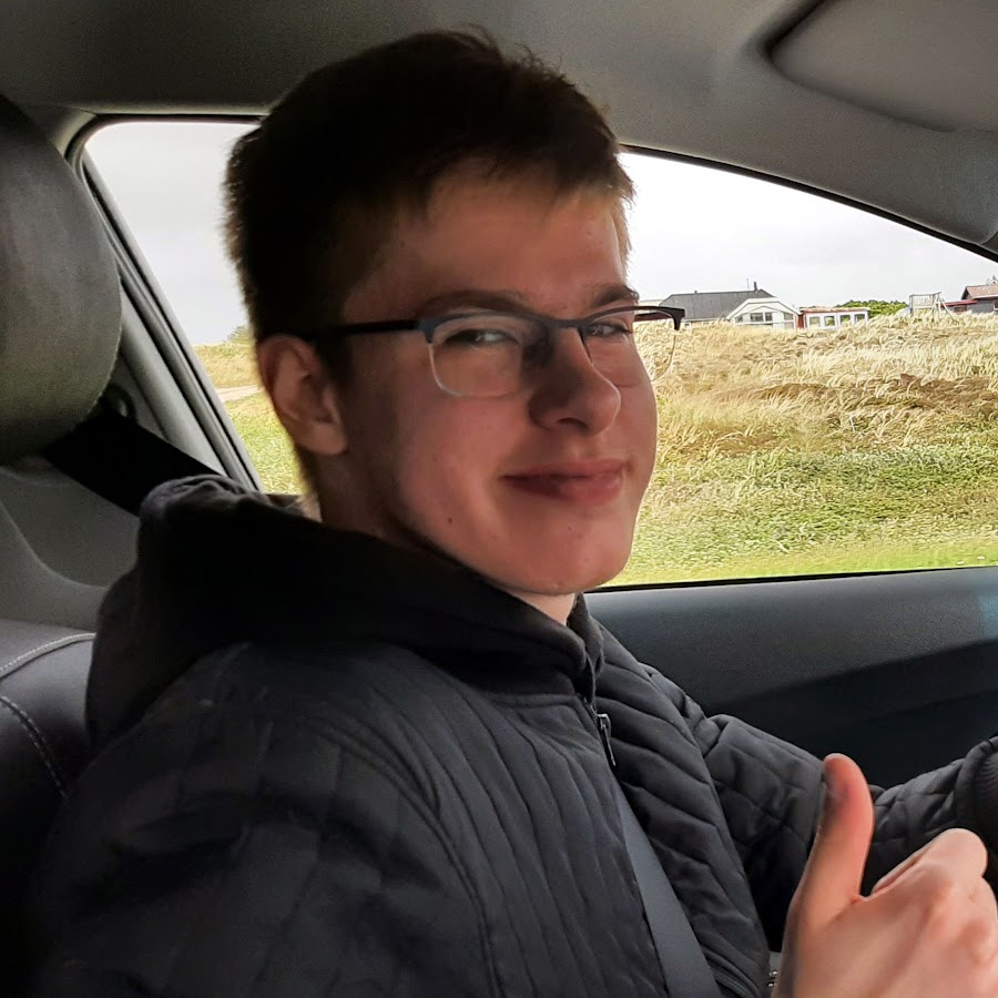 Jens Clausen: Pioneer in Botanical Genetics Explored