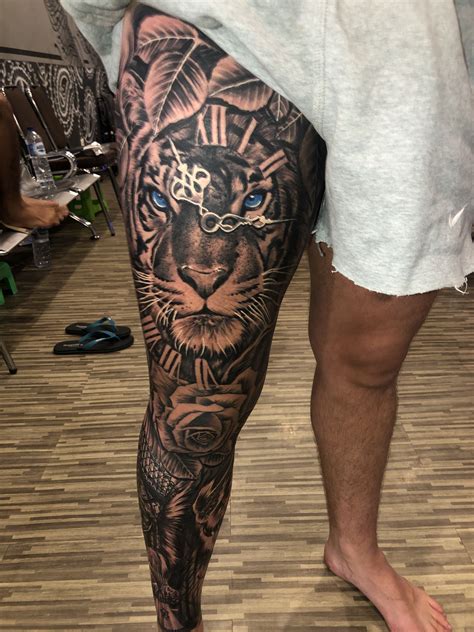 Bold Leg Tattoo Ideas for Men  
Masculine Leg Tattoo Designs to Inspire  
Unique Leg Tattoo Concepts for Guys  
Cool Leg Tattoo Ideas Men Will Love  
Striking Leg Tattoos for Men to Try