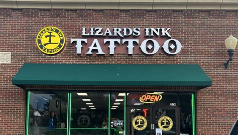 Lizard's Ink: Expert Tattoo & Piercing Services