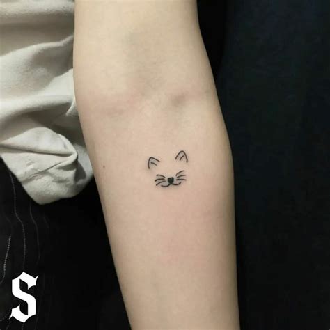 Minimal Cat Tattoo Minimalist Tattoo Small Minimalist Cat Tattoo