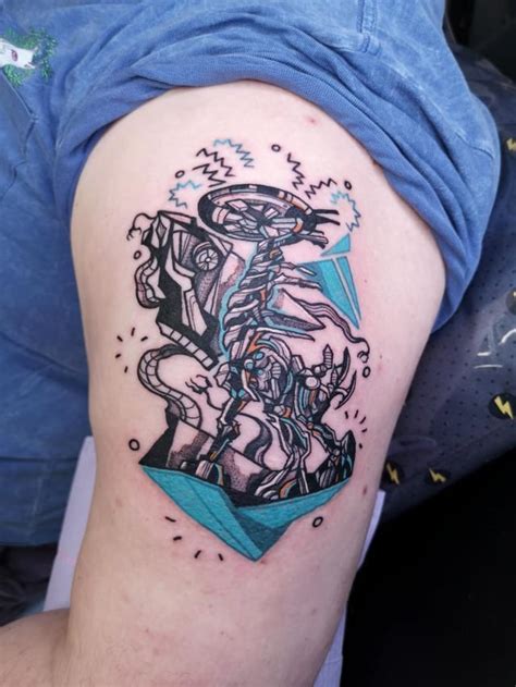 My New Tallneck Piece Done By Wildfirepunch Aka Max Who Has Done All My Nerdy Tattoos For Me R Horizonzerodawn My New Tallneck Piece Done By Wildfirepunch Aka Max Who Has Done All My Nerdy Tattoos For Me R Horizonzerodawn