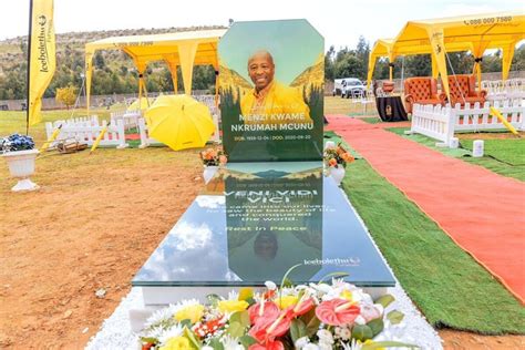 Pics Inside Khanyi Mbau Lasizwe S Late Father S Tombstone Unveiling