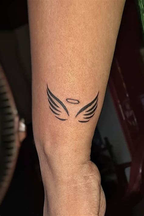 Simple Angel Wing Tattoo Designs
